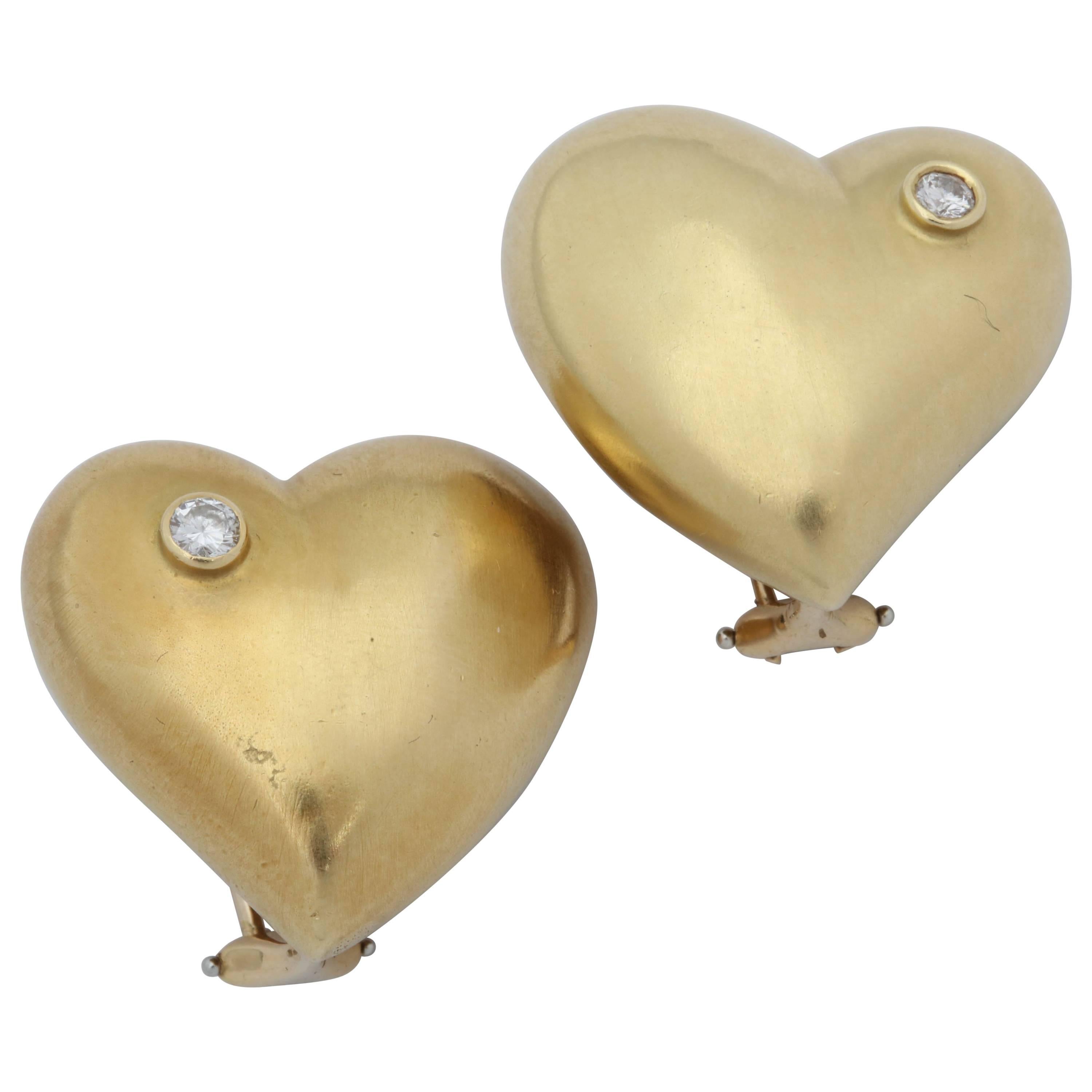 Marlene Stowe 1980s Diamond Puffy Heart Hand-Hammered Gold Earclips For Sale