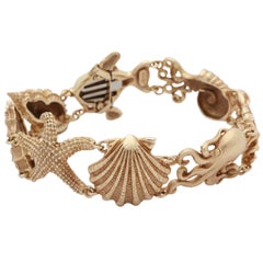 Vintage 1960s Figural Sea Shell, Octopus, Starfish, Crab and Seahorse Gold Link Bracelet