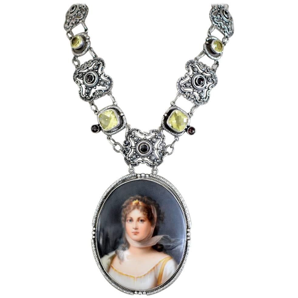 Jill Garber Portrait-Halskette des neunzehnten Jahrhunderts mit Granaten und Zitronenquarz im Angebot