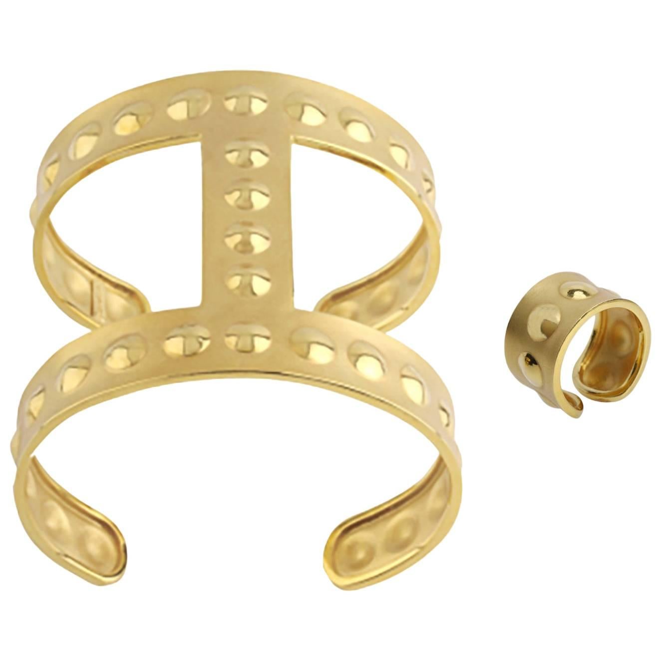 Youmna Fine Jewellery 18 Karat Yellow Gold Gladiator Bubble Cuff and Ring Set For Sale