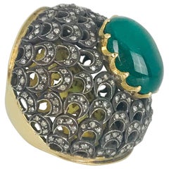 Victorian, 14 Carat Emerald Cabochon Bubble Ring, Rose-Cut Diamond, 14 Karat