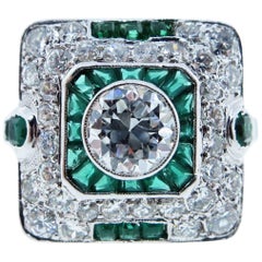  Emerald Diamond Platinum Ring