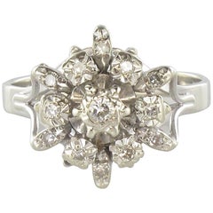 French 1970s Vintage Diamond 18 Karat White Gold SnowFlake Engagement Ring 