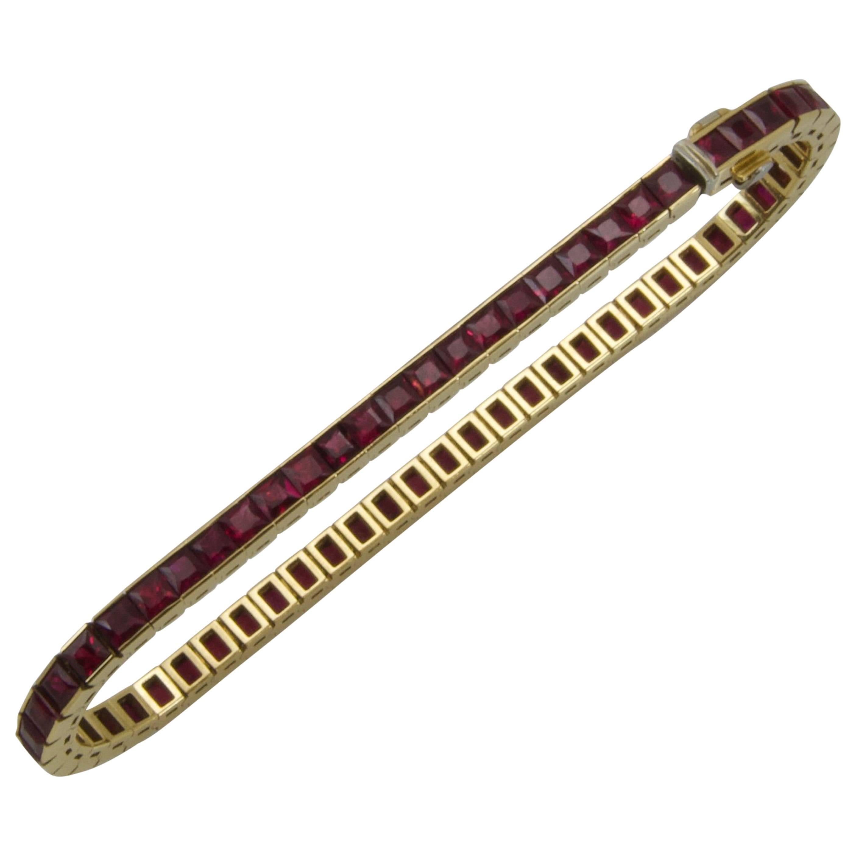 Yellow Gold and Rubies Tennis Bracelet For Sale
