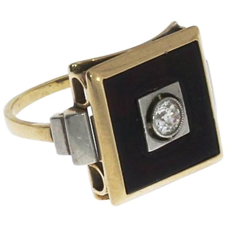 1930s Onyx Diamond Gold Ring