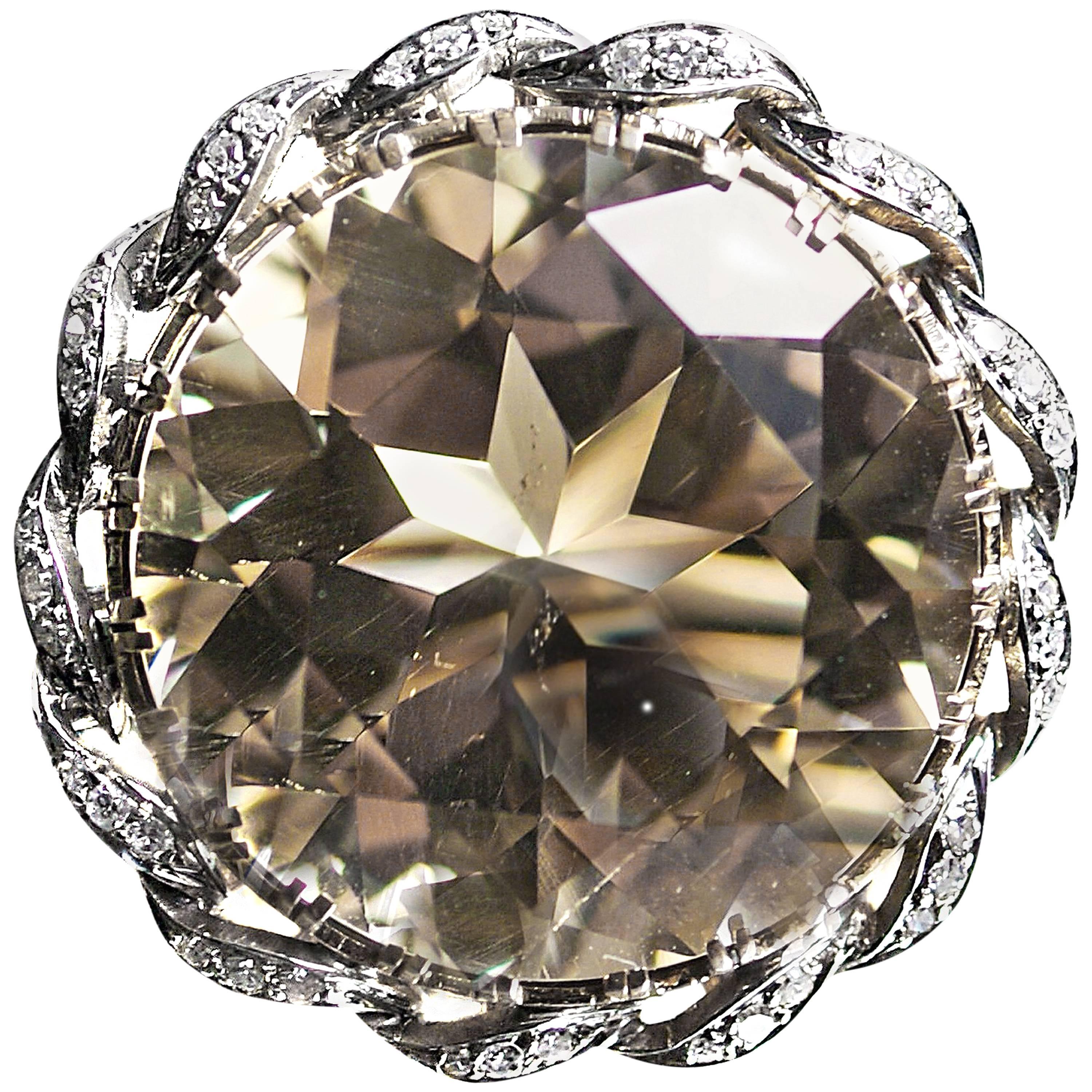 Stunning 40 Carat Smokey Quartz Diamond 18 Karat Gold Ring