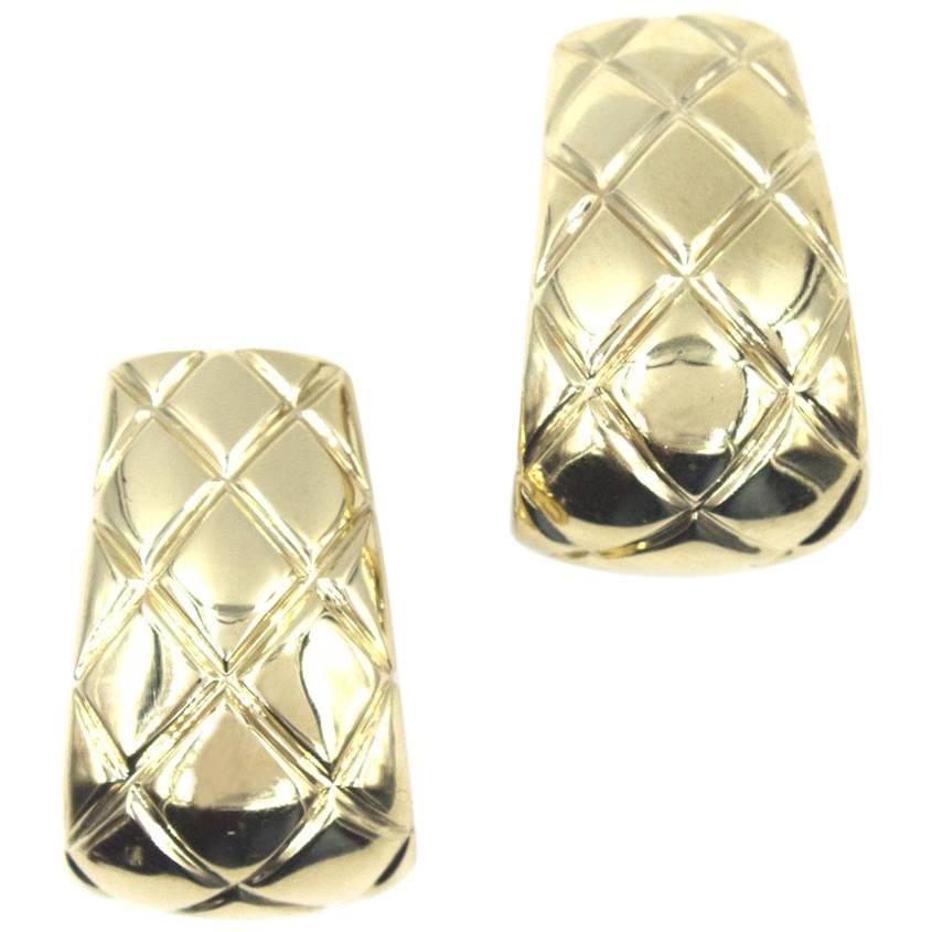 Chaumet Quilted 18 Karat Yellow Gold Half Hoop Earrings