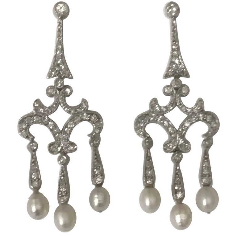 Amethyst and Diamond Platinum Chandelier Earrings For Sale at 1stdibs