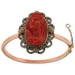 1980s Coral 9 Carat Yellow Gold Diamonds Bangle Bracelet