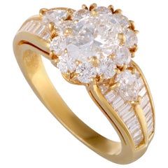 Van Cleef & Arpels Diamond Yellow Gold Flower Ring