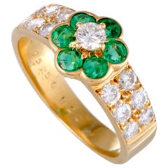 Van Cleef & Arpels Fleurette Emerald and Diamond Yellow Gold Flower Ring