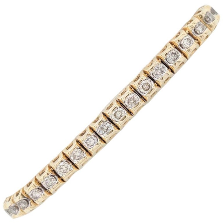 3.25 Carat Diamond Yellow Gold Tennis Bracelet For Sale at 1stdibs
