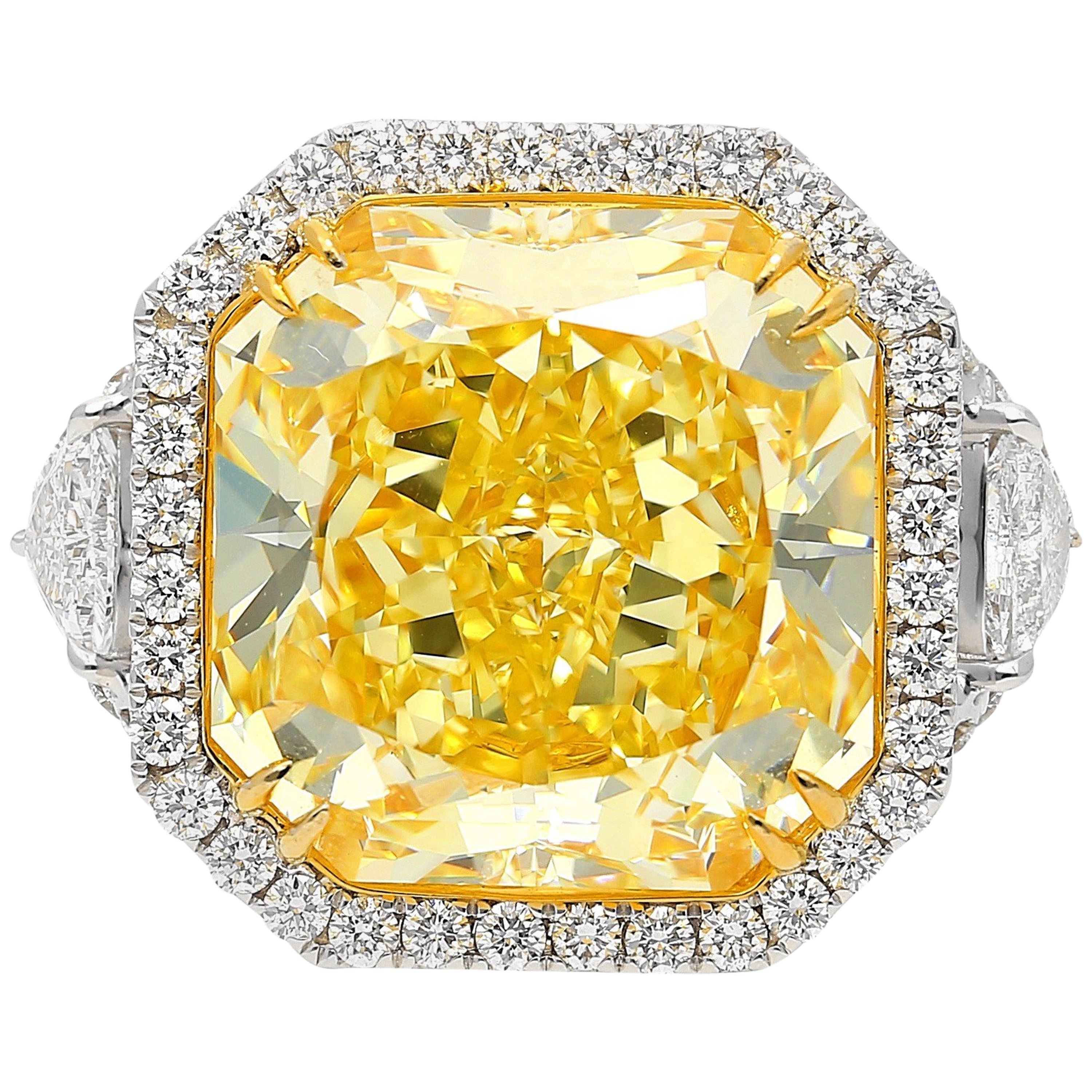 Tiffany and Co. Fancy Intense Yellow Diamond Platinum Ring 4.02carat