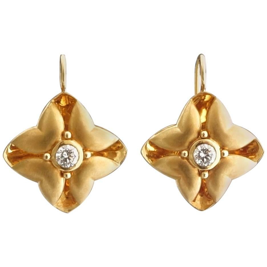 Pair of Modern Floral Diamond Gold Drop Earrings Dogwood For Sale