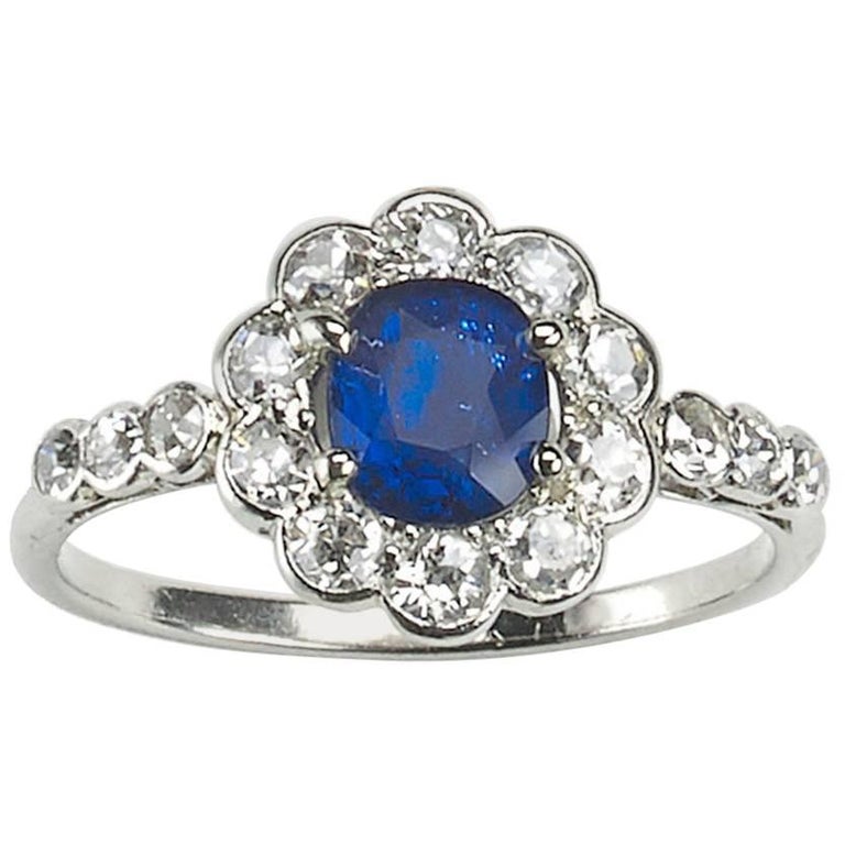 Sapphire and Diamond Cluster Ring For Sale at 1stdibs