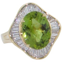 18 Karat Yellow Gold "Ballerina" Peridot and Diamond Ring