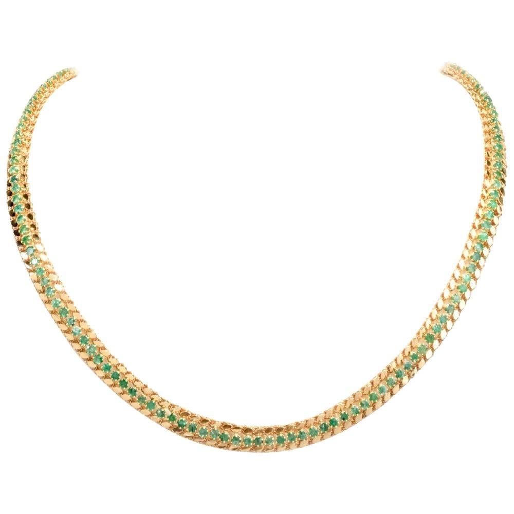 Late 1950s 18 Karat Yellow Gold Chocker Emerald Necklace