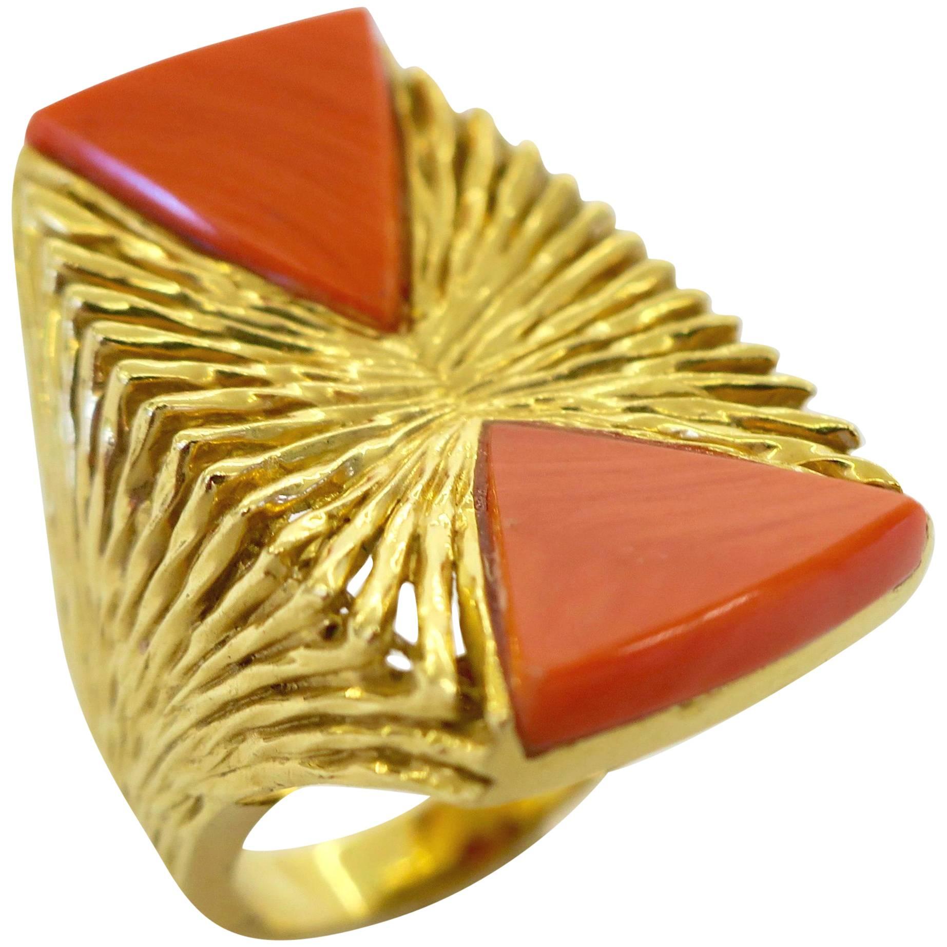 Kutchinsky Coral and Gold Cocktail Ring, London, 1972