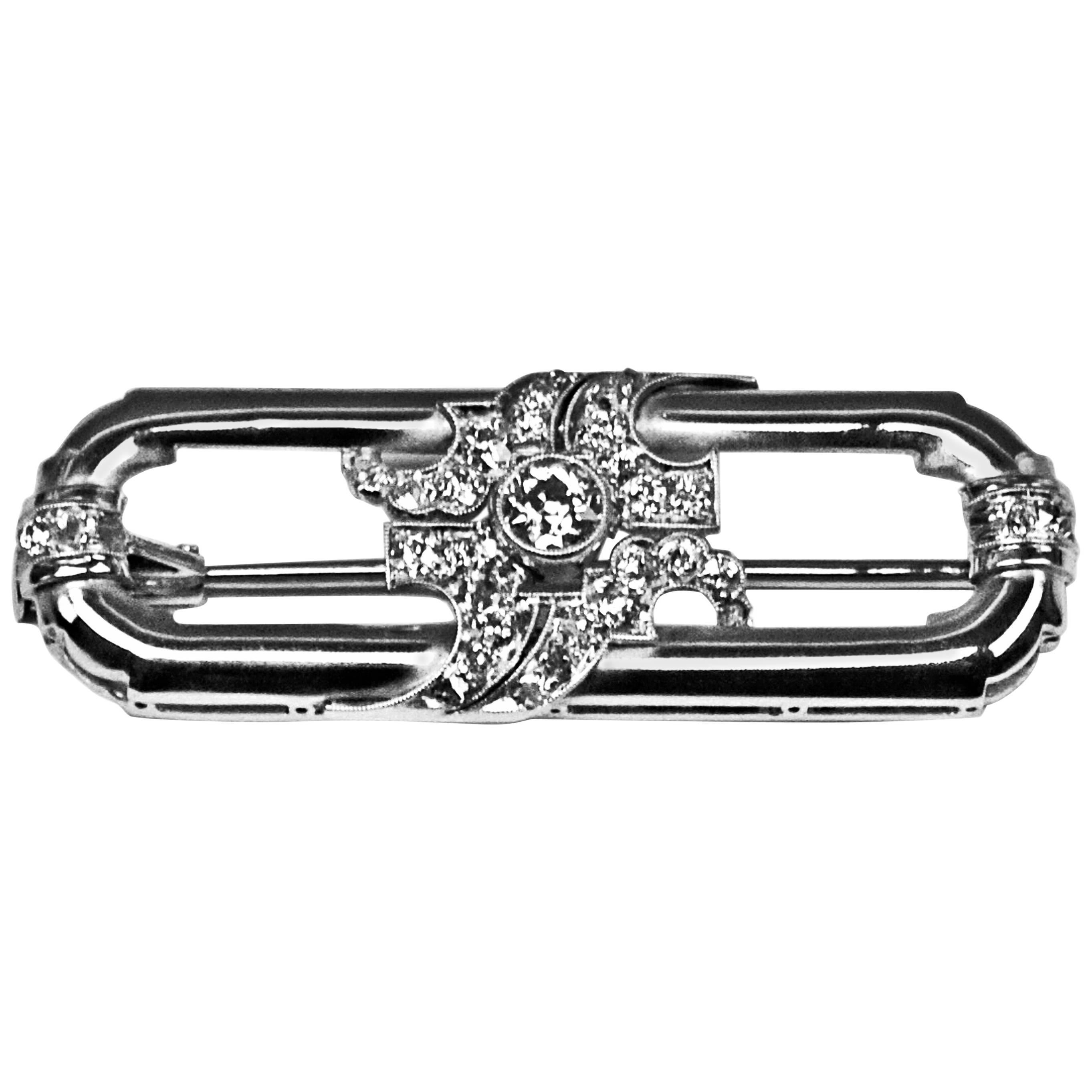 Art Deco Brooch 14ct White Gold Hallmarked Old-Cut Brilliants 0.85ct made c.1925 For Sale