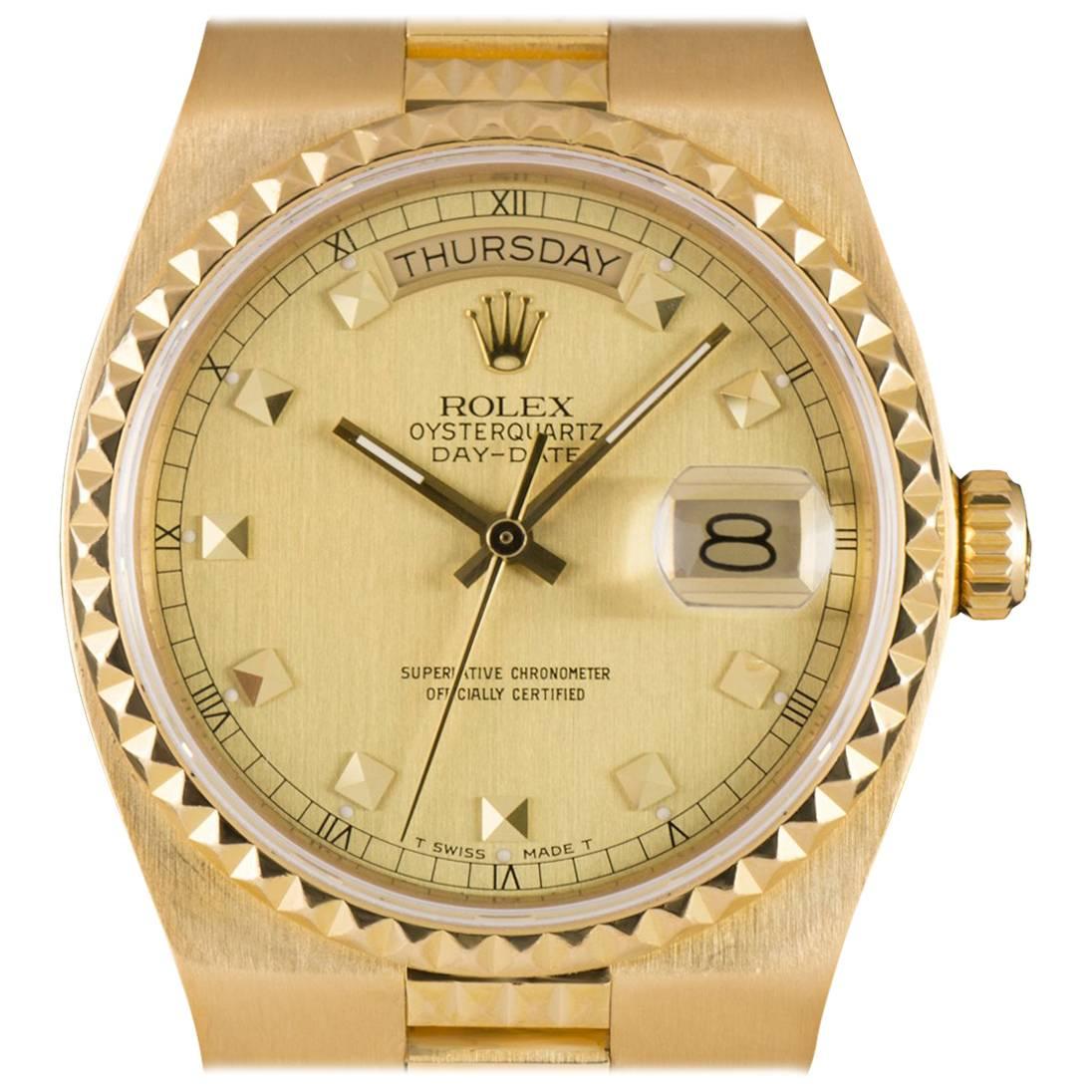 Rolex Day-Date Egyptian Oysterquartz Gents Gold Champagne Dial B&P 19028 Watch