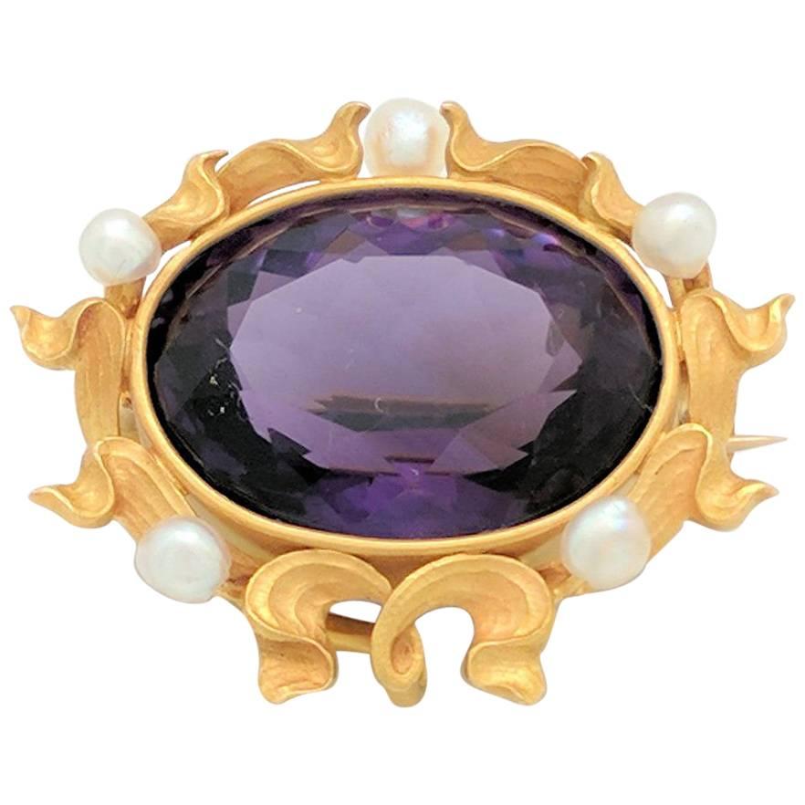 14 Karat Yellow Gold Amethyst and Seed Pearl Brooch Pin For Sale
