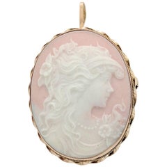 14 Karat Yellow Gold Cameo Brooch Pin Pendant, 4.3 Grams