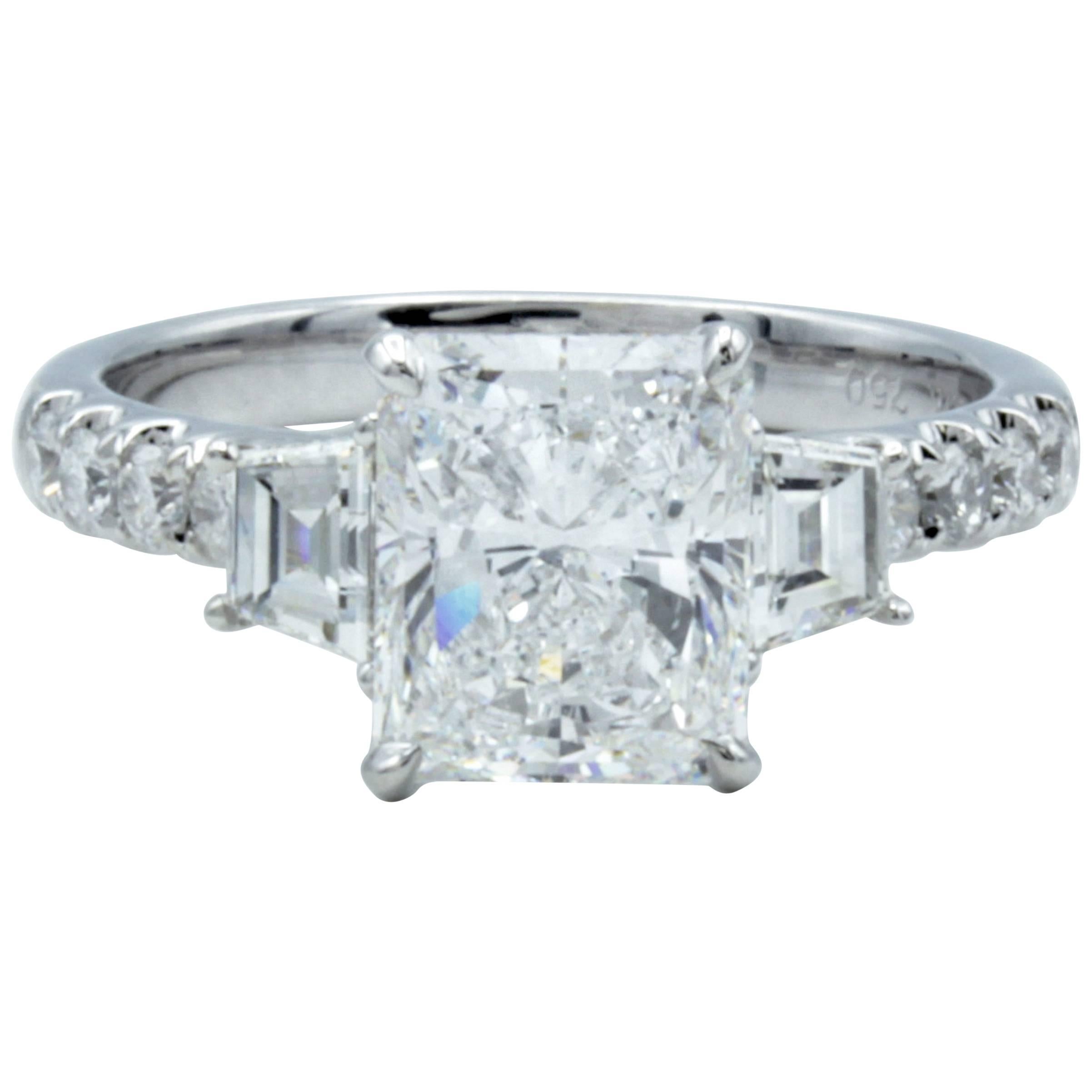 David Rosenberg 2 Carat GIA Radiant D/SI1 18Kt WhiteGold Diamond Engagement Ring