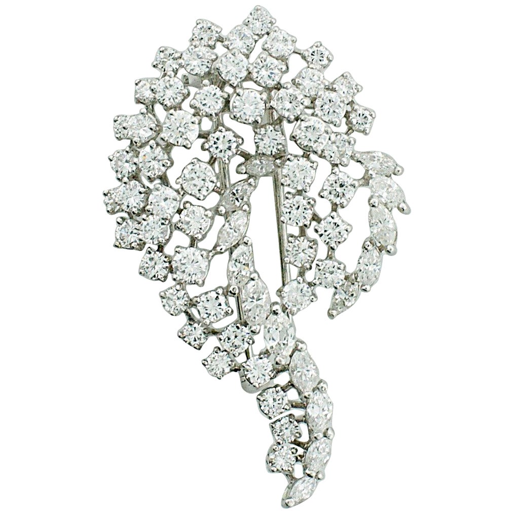 1950s Pearl Diamond Platinum Clip Brooch For Sale at 1stDibs
