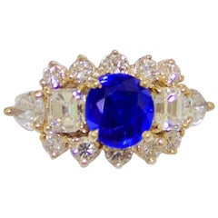 Vintage No Heat Sapphire and Diamond Ring in 18k GIA Certified