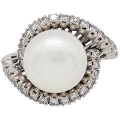 Vintage 14 Karat White Gold White Freshwater Pearl Ring