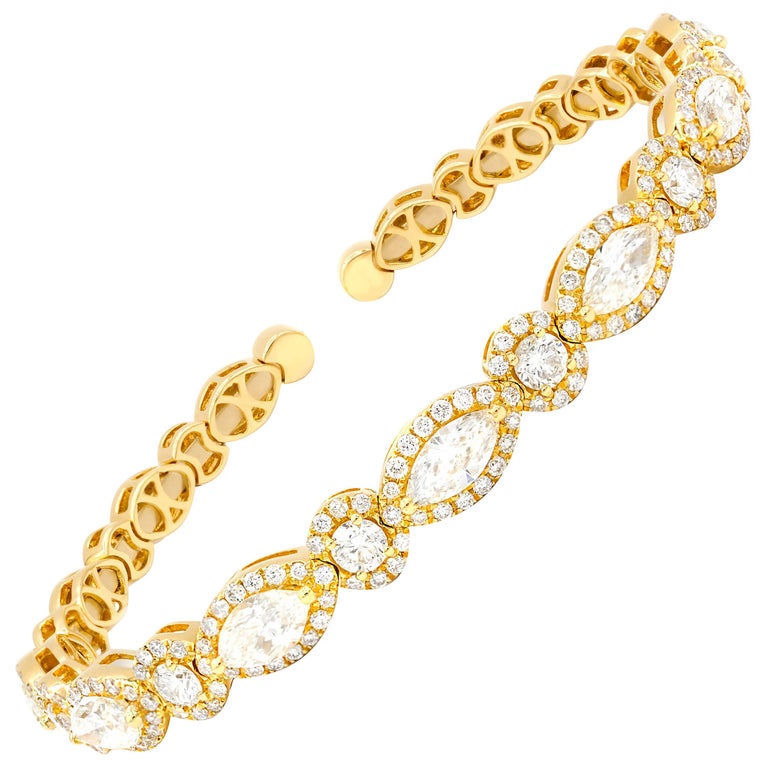 18 Karat Yellow Gold Diamond Cuff Bracelet For Sale