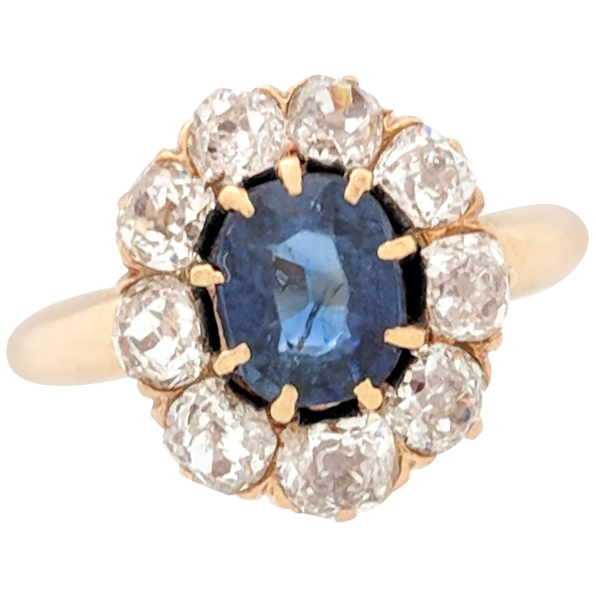 14 Karat Yellow Gold 2.35 Carat Sapphire and Diamond Estate Ring For Sale