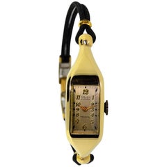 Vintage Gruen ladies yellow Gold Art Deco Lady Curvex manual Wristwatch, circa 1930