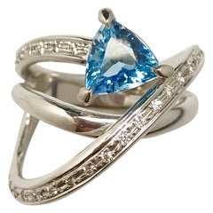 Matsuzaki K18WG Trilliant Cut Aquamarine Diamond Designer Ring