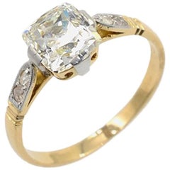 1920s Art Deco GIA Certified 1 31 Carat Diamond Platinum 1920s Art Deco GIA Certified 1 31 Carat Diamond Platinum
