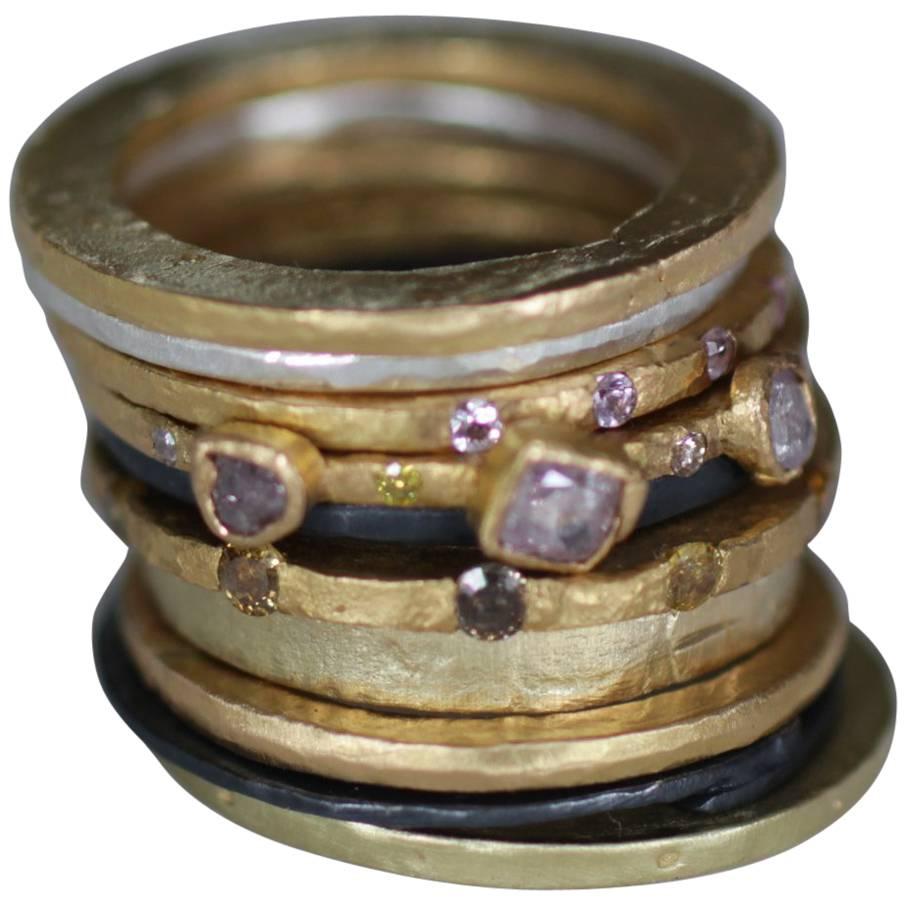 Women's or Men's 22K Gold Bridal Wedding Band Ring Modern Stacking Ring Design For Sale