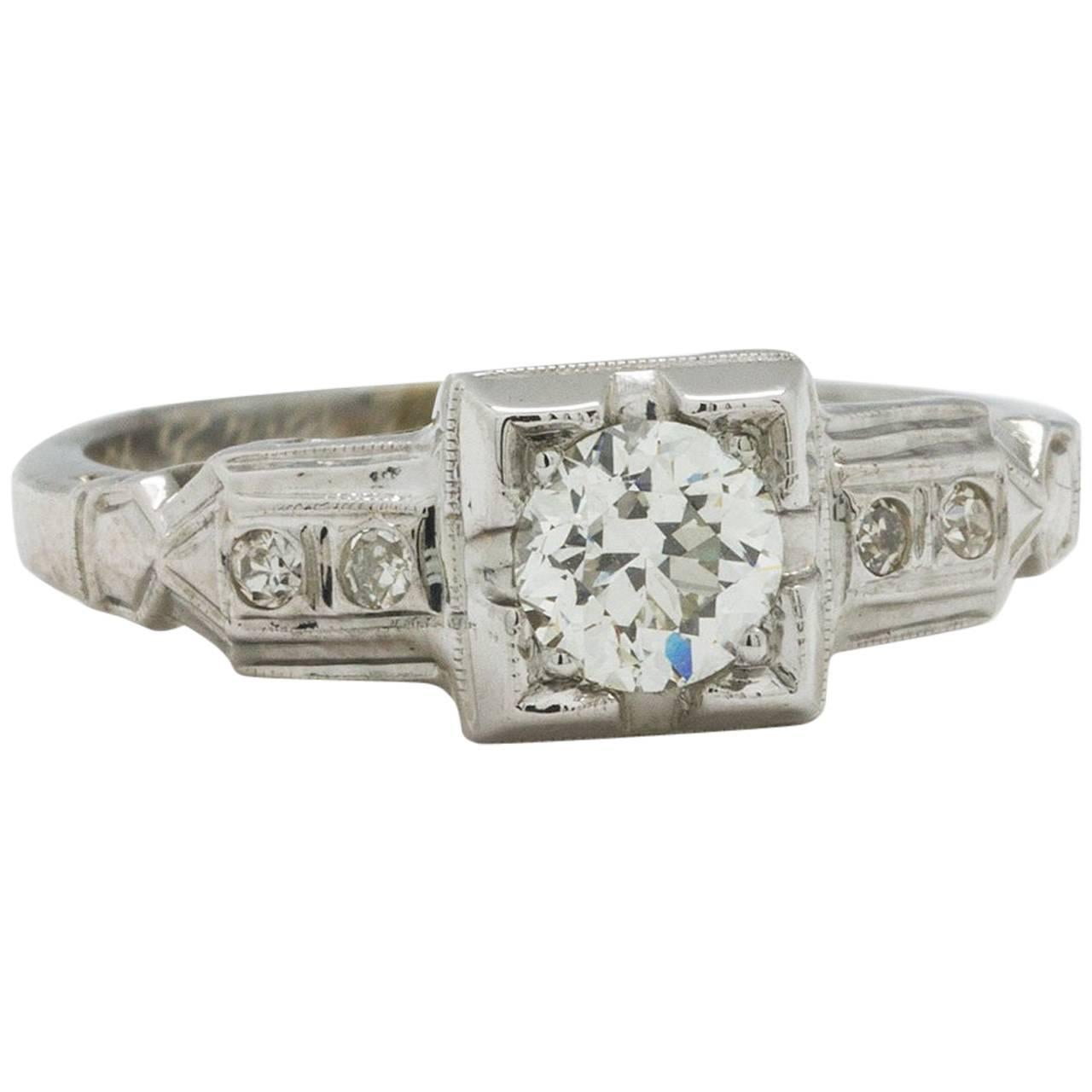 Vintage Art Deco 18K Engagement Ring 0.50ct Old European Cut G-VS1 circa 1930s For Sale