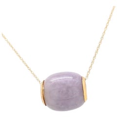 14 Karat Yellow Gold Purple Jade Pendant Necklace 4.1 Grams