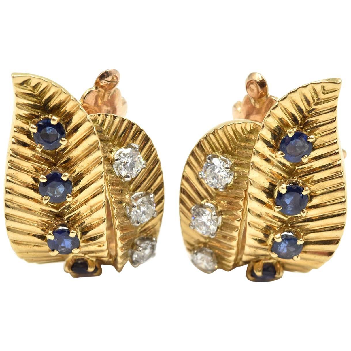 Van Cleef & Arpels Diamond and Sapphire Earrings 18 Karat Yellow Gold