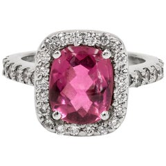 2.72 Carats Buff Top Cabochon Rhodolite Garnet and Diamond Ring