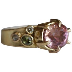 4.6 Carat Peach Tourmaline, 22 Karat Gold Cocktail Ring