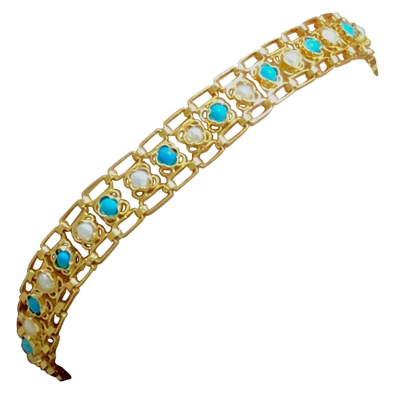 Turquoises and Pearls 18 Karat Yellow Gold Link Bracelet For Sale at