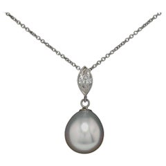 Single South Sea Pearl Diamond Drop Necklace Modernist Simple Pendant White