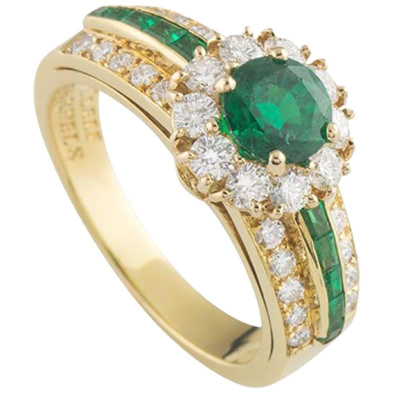 Van Cleef & Arpels Emerald and Diamond Ring