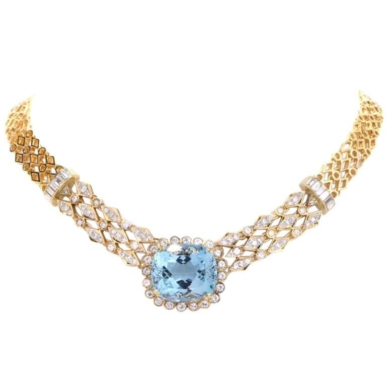 1970s Cushion Aquamarine Diamond Gold Choker Necklace