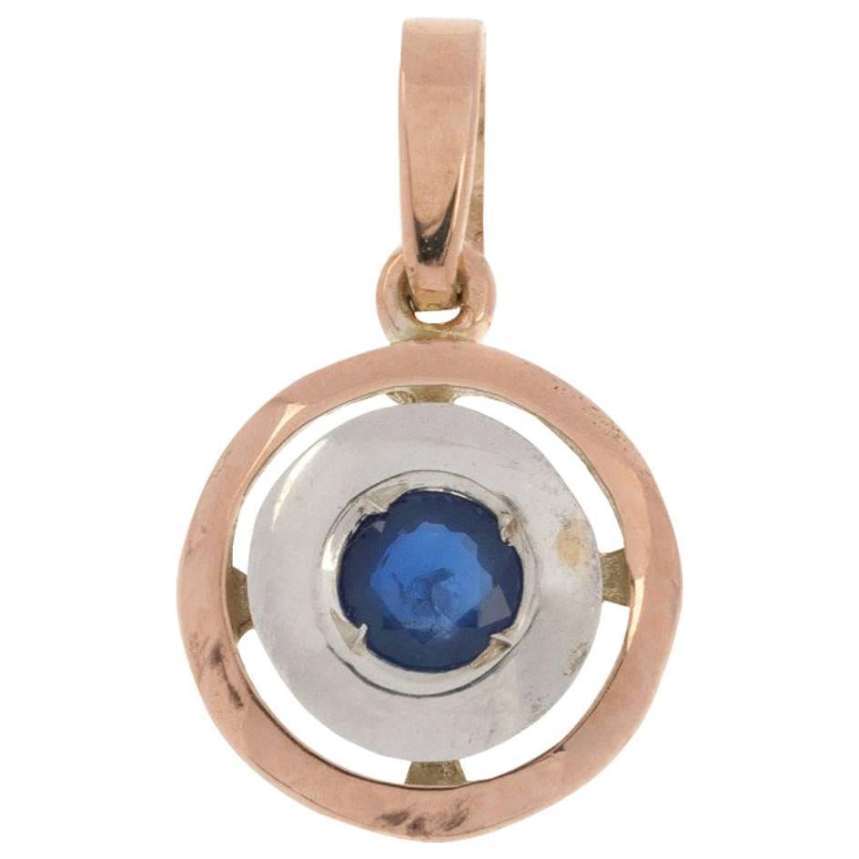 Handcrafted Italian 9 Carat Gold Sapphire Pendant For Sale