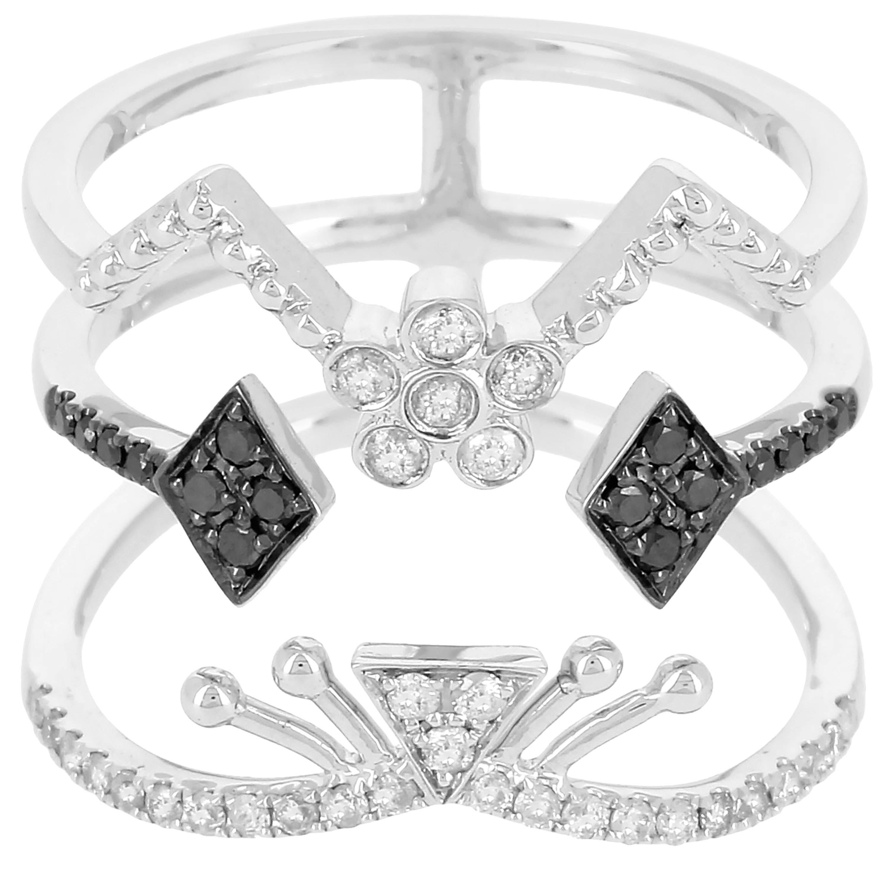 Yvonne Leon's Cat Shape Ring in 18 Karat Gold with Diamonds and Black Diamonds