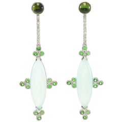 Orecchini con calcedonio blu, tsavorite e diamanti