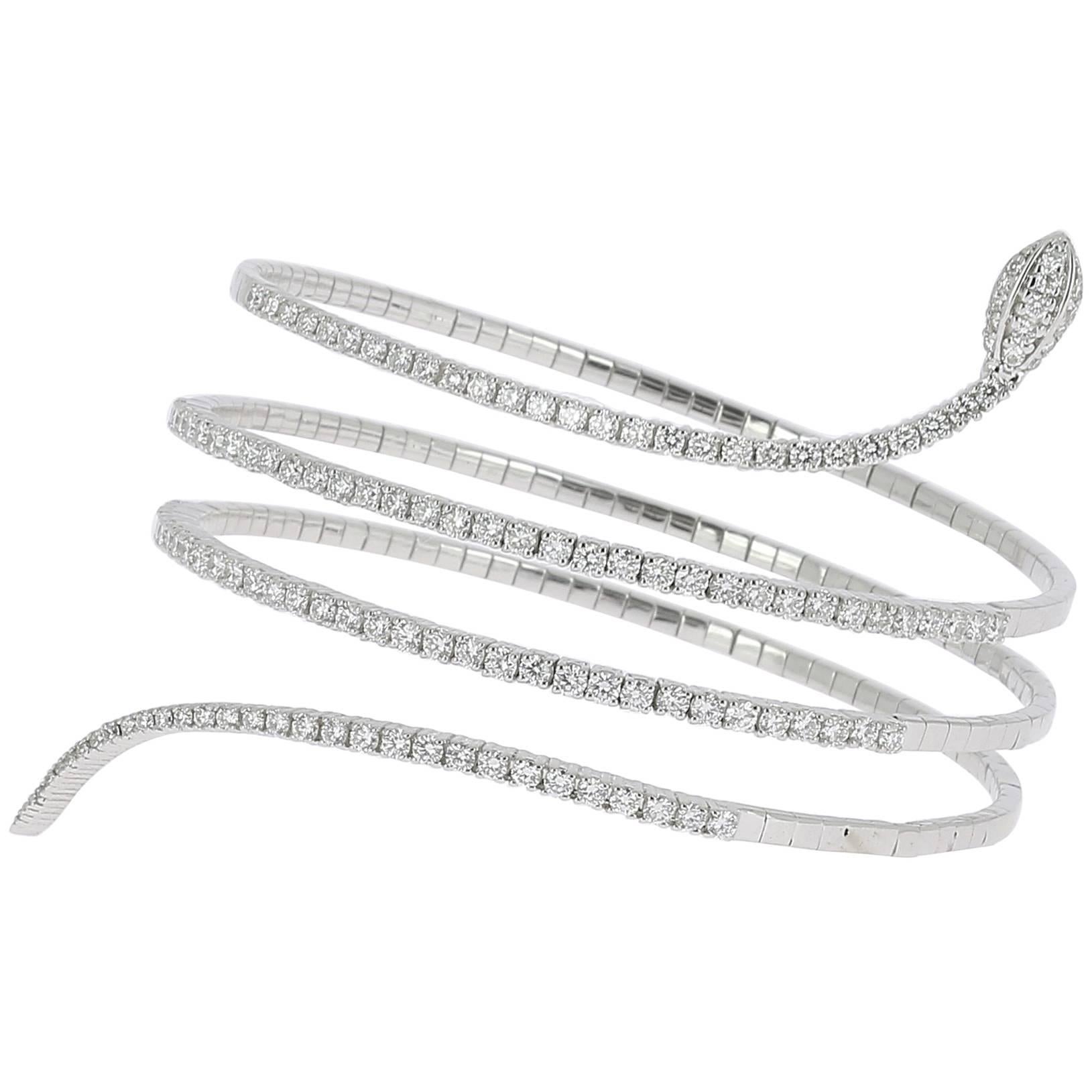 2.91 carats GVS Round Diamond 18K White Gold Snake Cuff Bracelet  For Sale