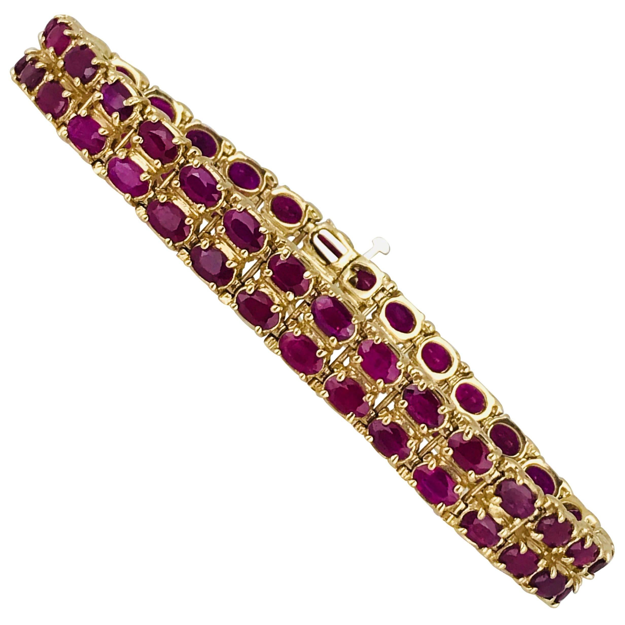 Burma Ruby, 25 Carat Total Weight, Yellow Gold Bracelet For Sale